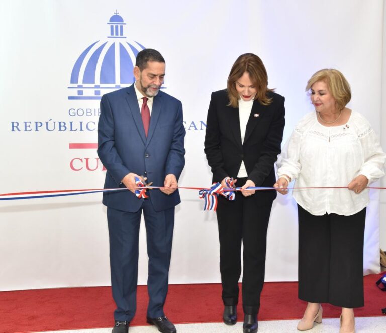 Inaugura en NY primera oficina de la Dirección de Cultura Dominicana en el Exterior